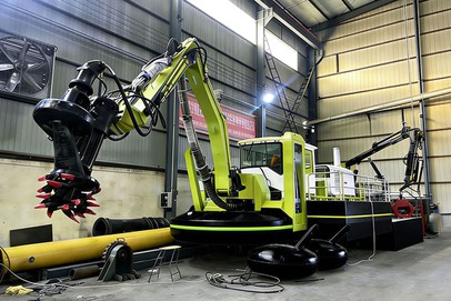 Amphibious Multifunction Dredger Amphibious Multifunction Dredger